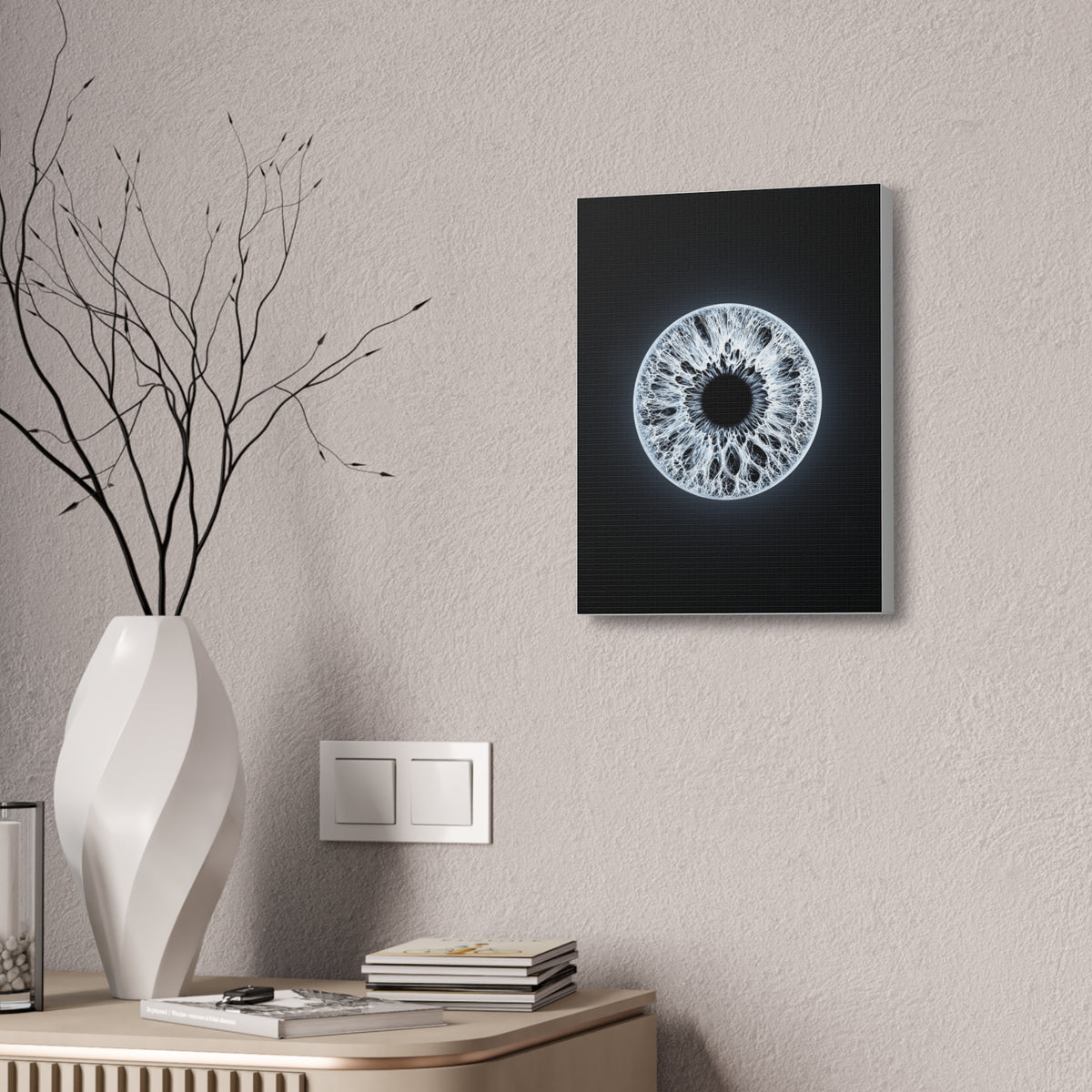 BLXNTT Iris – Lace Web Ice Silver Glossy Canvas