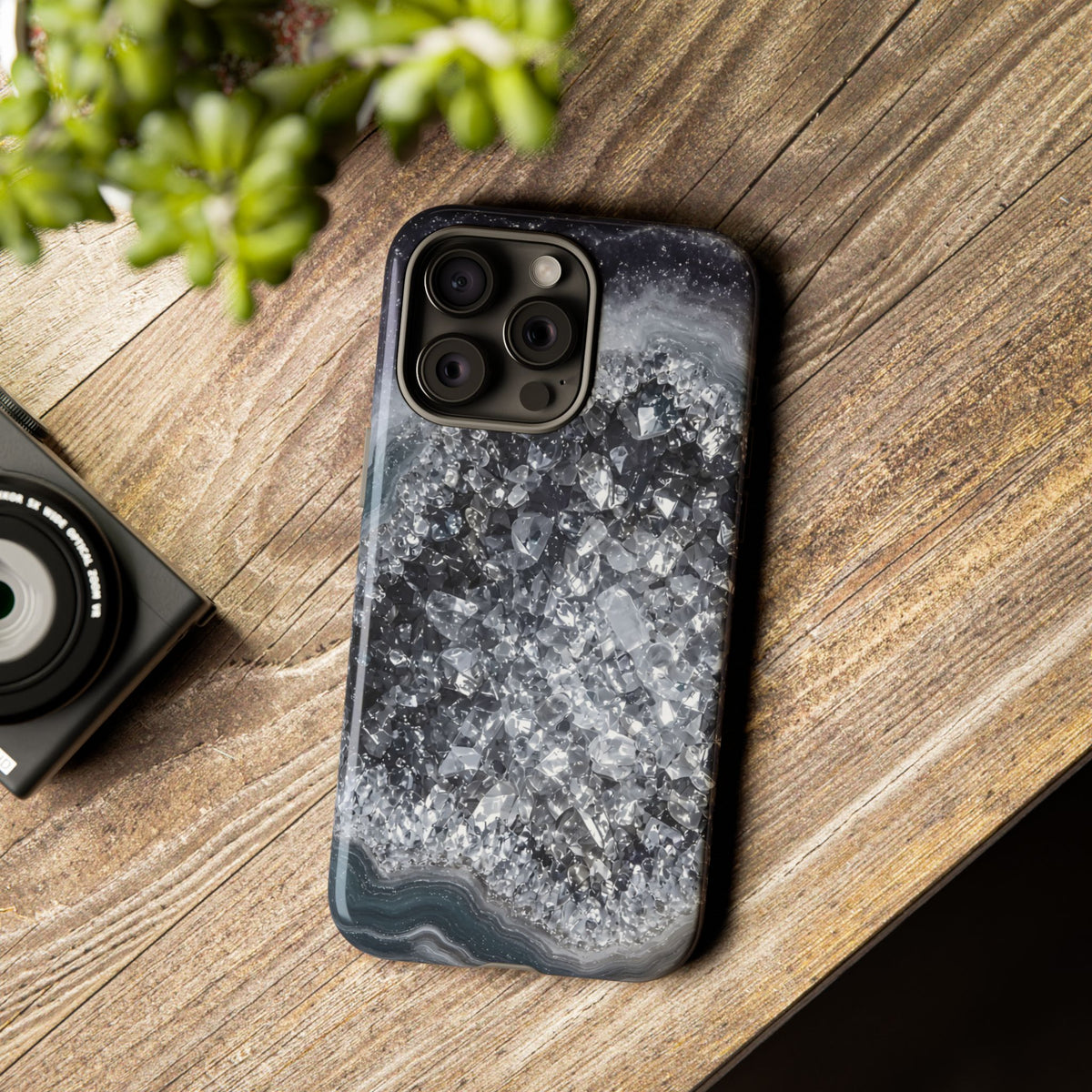 Geode Core - Silver Smoke Phone Case