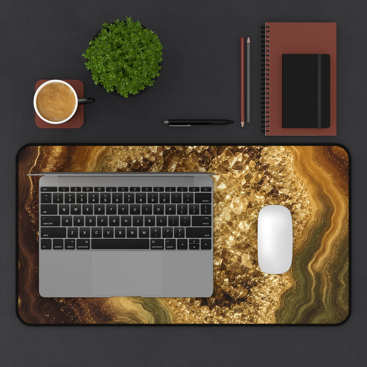 Geode Core - Gold Vein Desk Mat