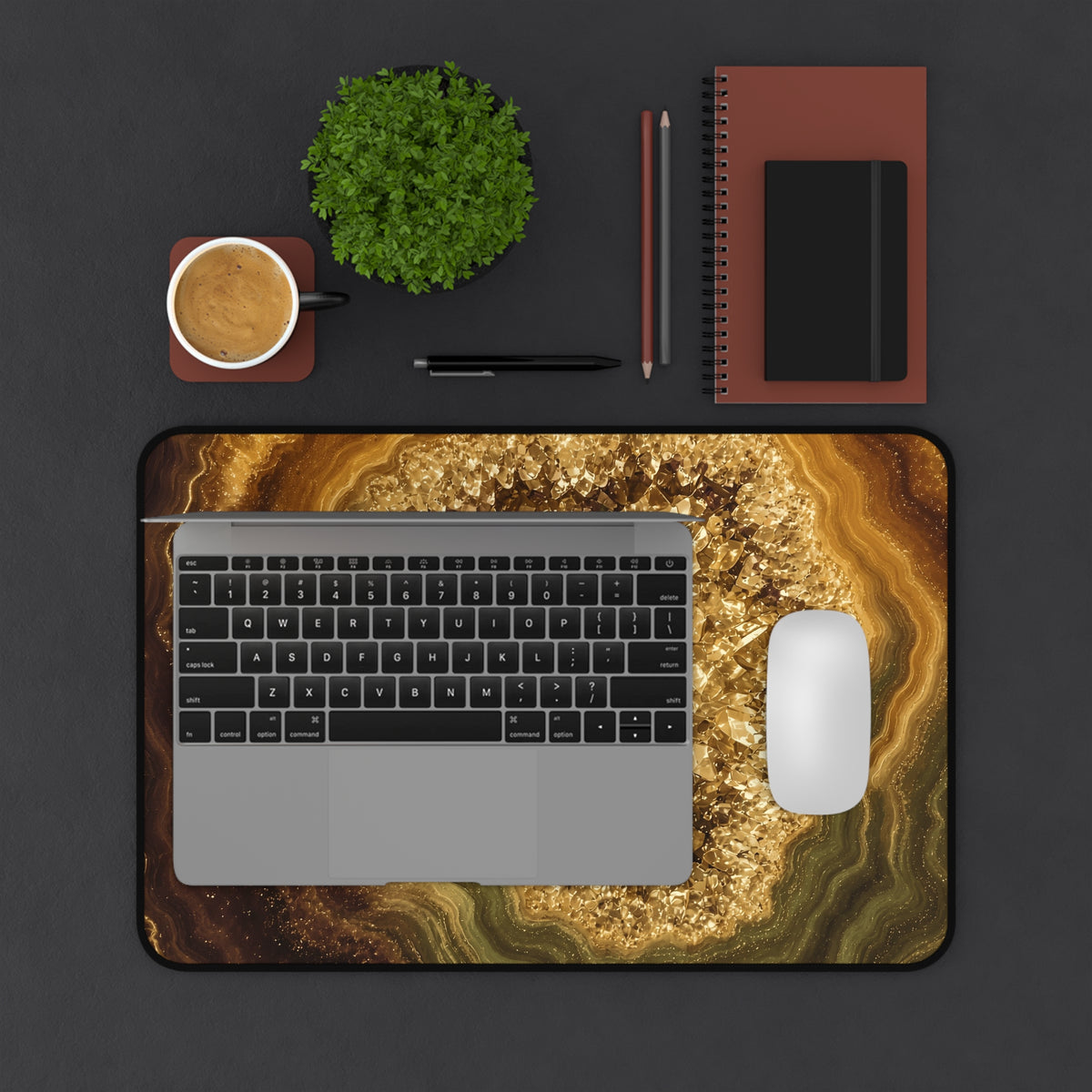 Geode Core - Gold Vein Desk Mat