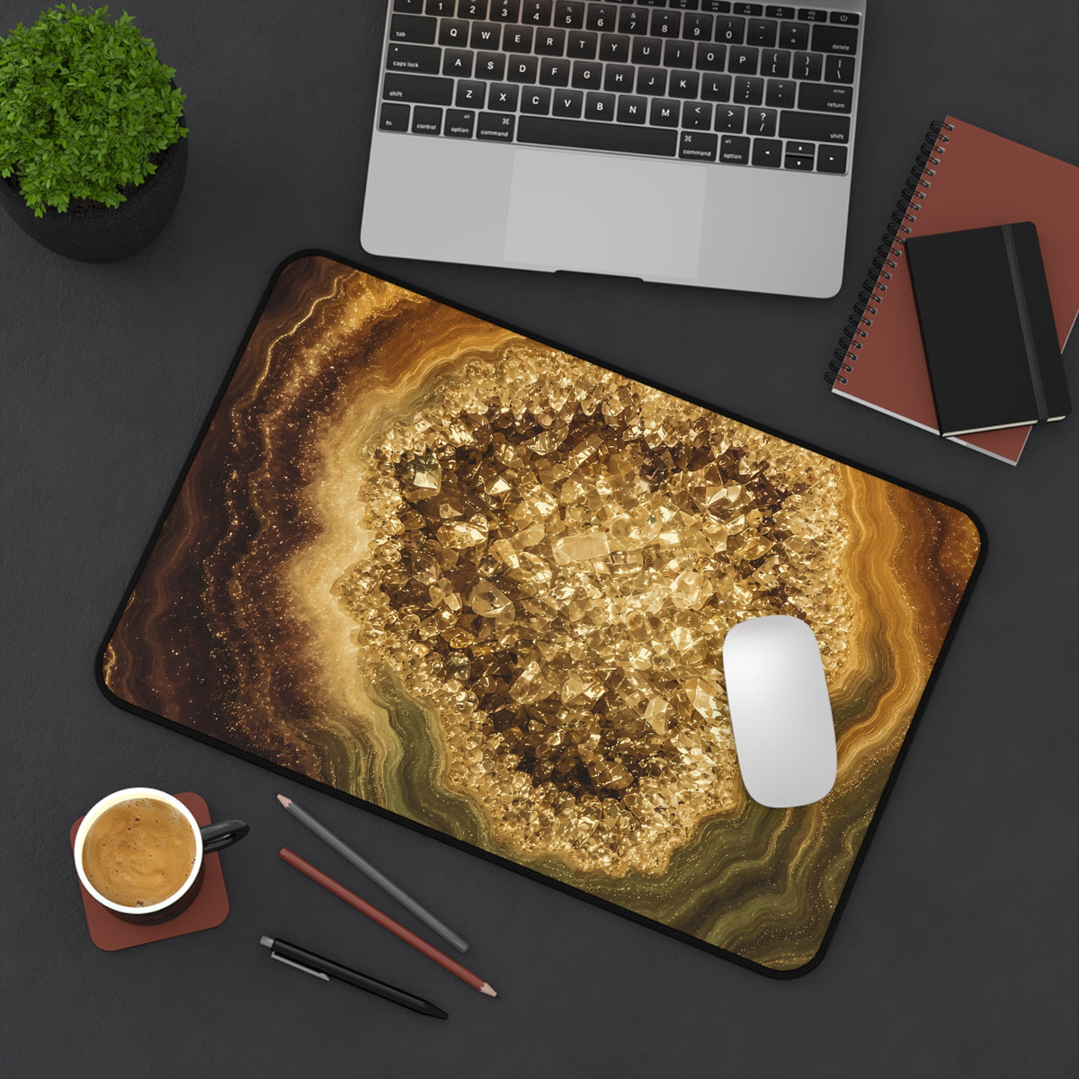 Geode Core - Gold Vein Desk Mat