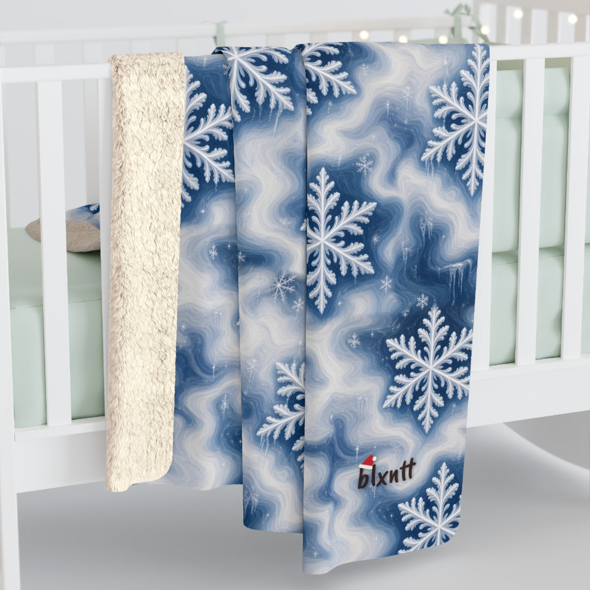 Snowflake Trippy Christmas Sherpa Blanket