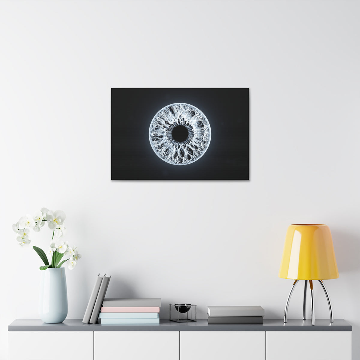 BLXNTT Iris – Lace Web Ice Silver Glossy Canvas