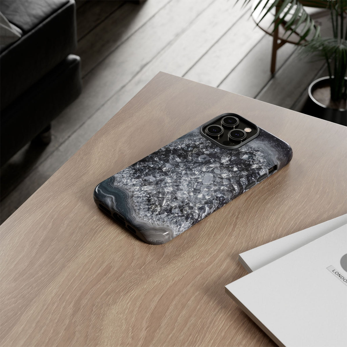 Geode Core - Silver Smoke Phone Case