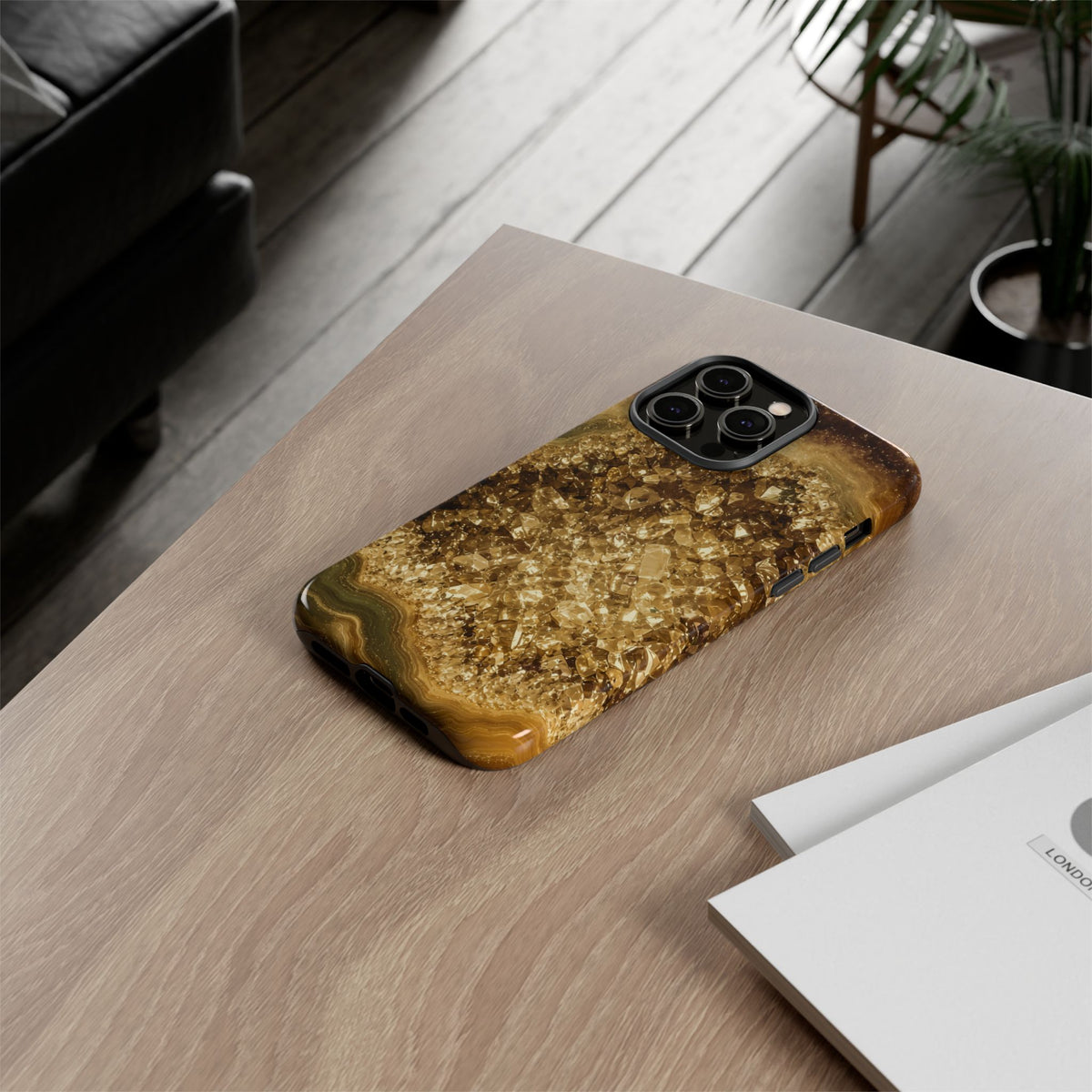Geode Core - Gold Vein Phone Case