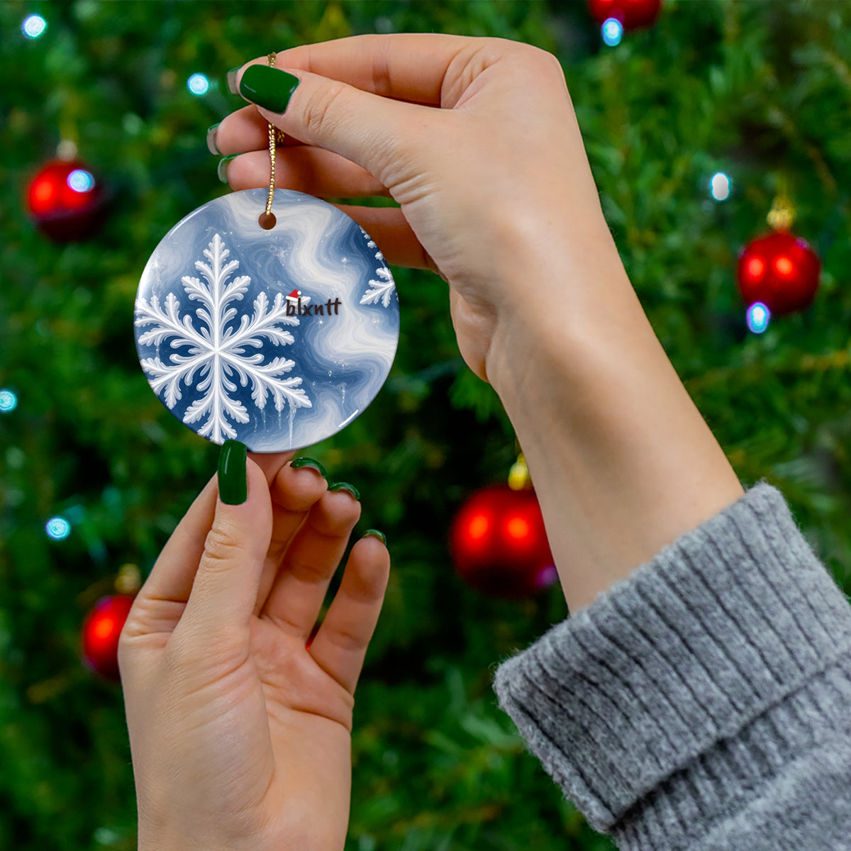 Snowflake Trippy Christmas Ornament