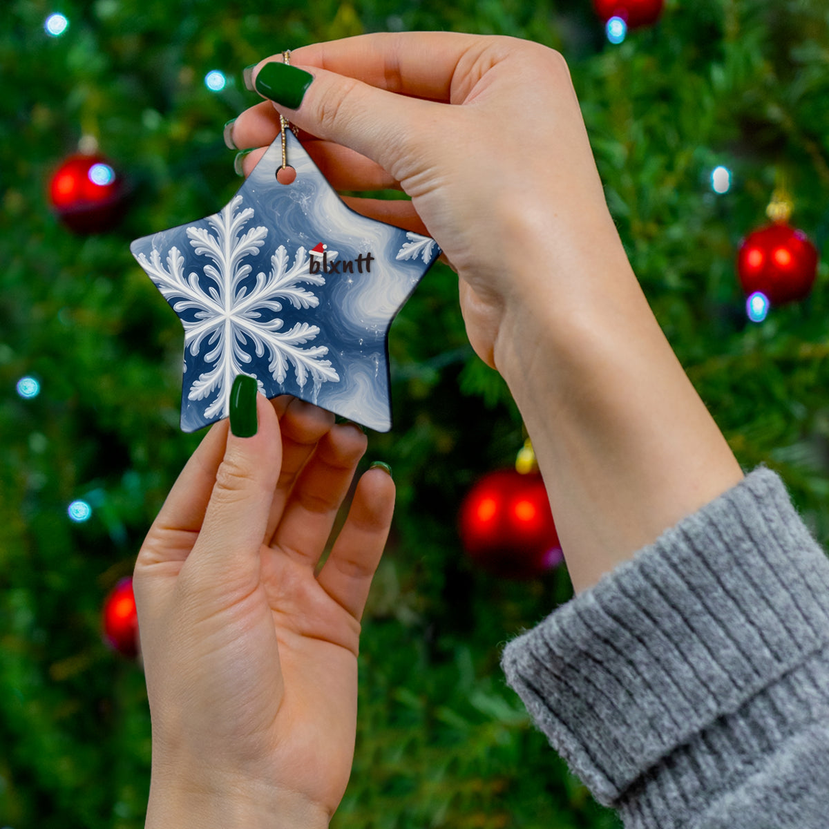 Snowflake Trippy Christmas Ornament