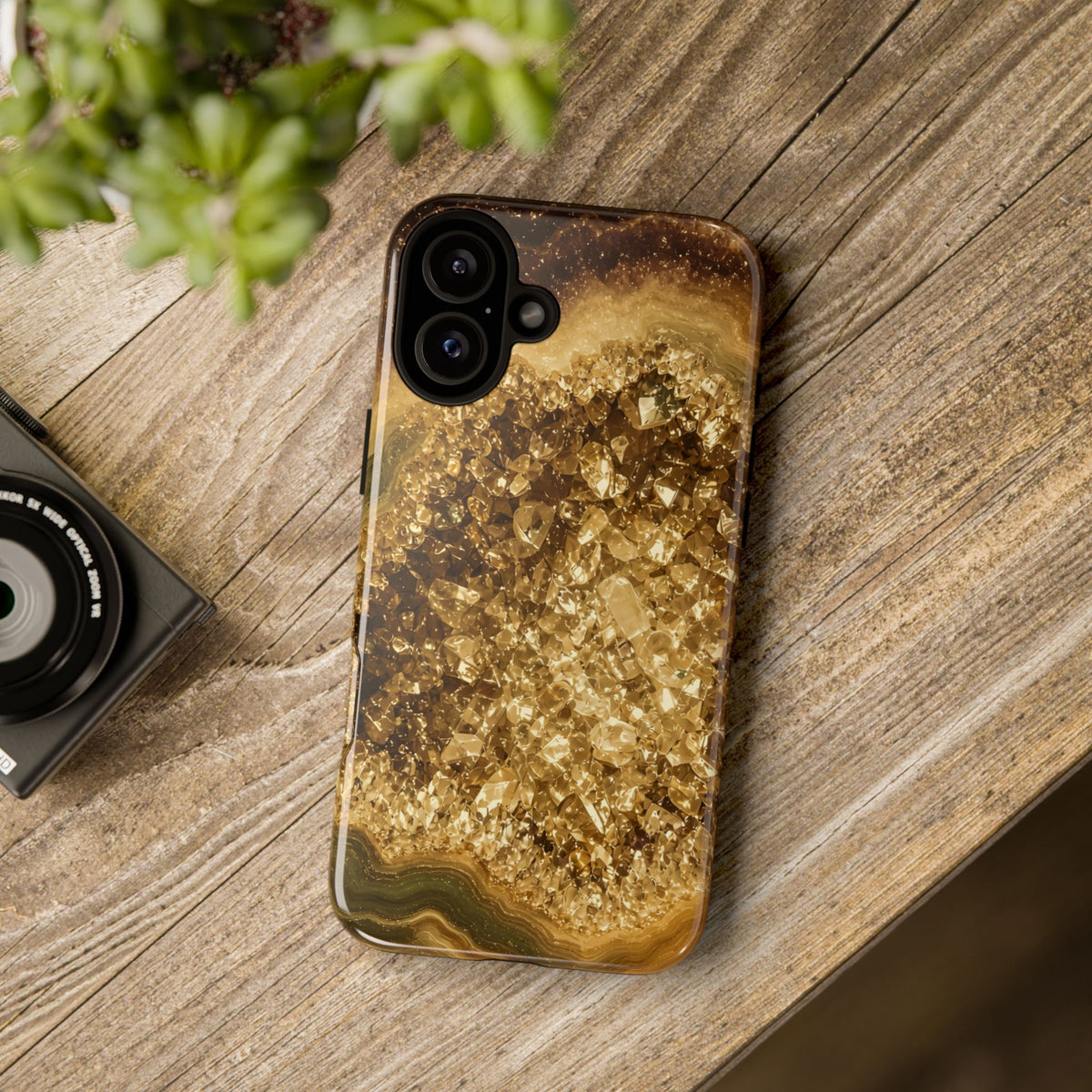 Geode Core - Gold Vein Phone Case