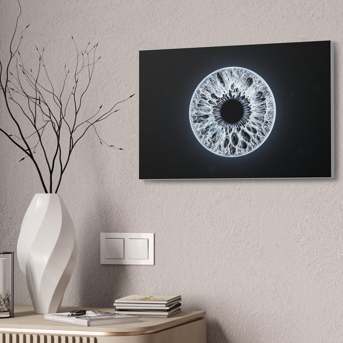 BLXNTT Iris – Lace Web Ice Silver Glossy Canvas